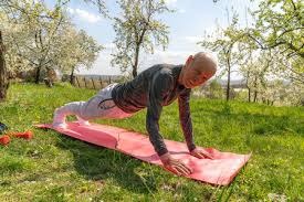 [乒乓球]世乒联总决赛混双半决赛：林诗栋／蒯曼VS林仲勋／申裕斌 集锦